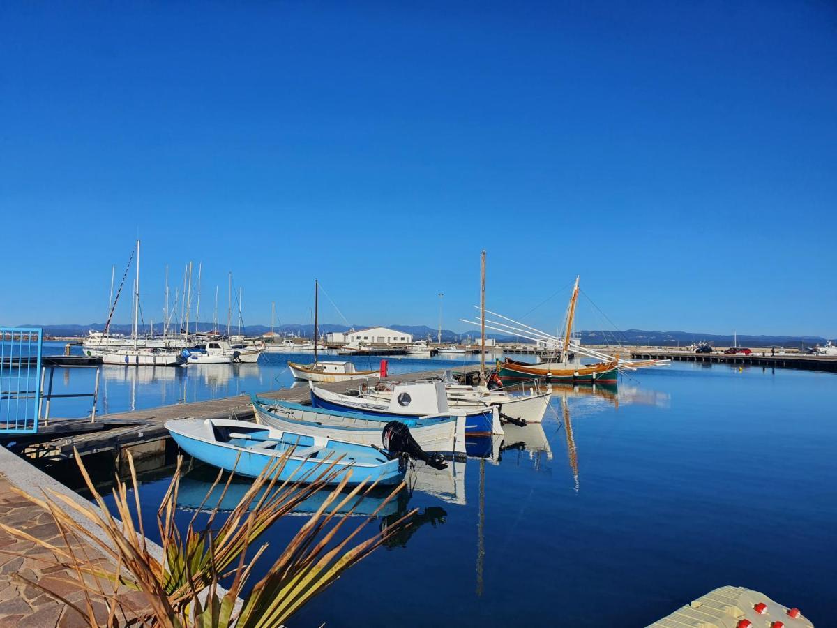 Sky And Sea Apartment Calasetta Luaran gambar