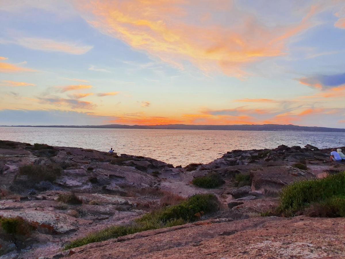 Sky And Sea Apartment Calasetta Luaran gambar